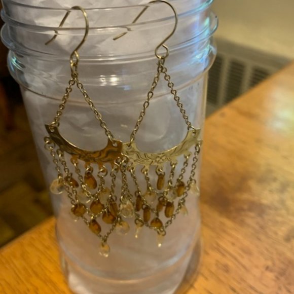 Gold Tone Dangle Earrings with beads - Picture 2 of 8